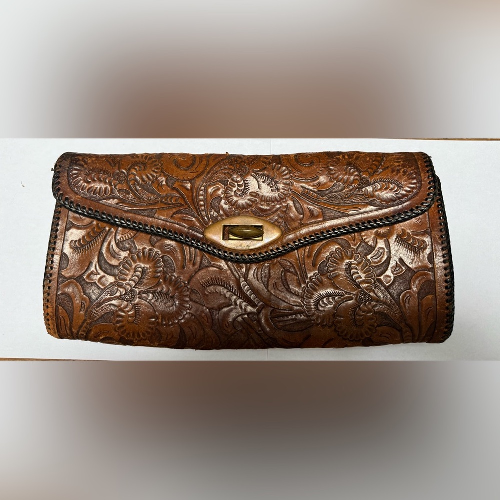 Vintage Brown Embossed Leather Wallet